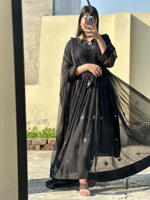 Kesar Black